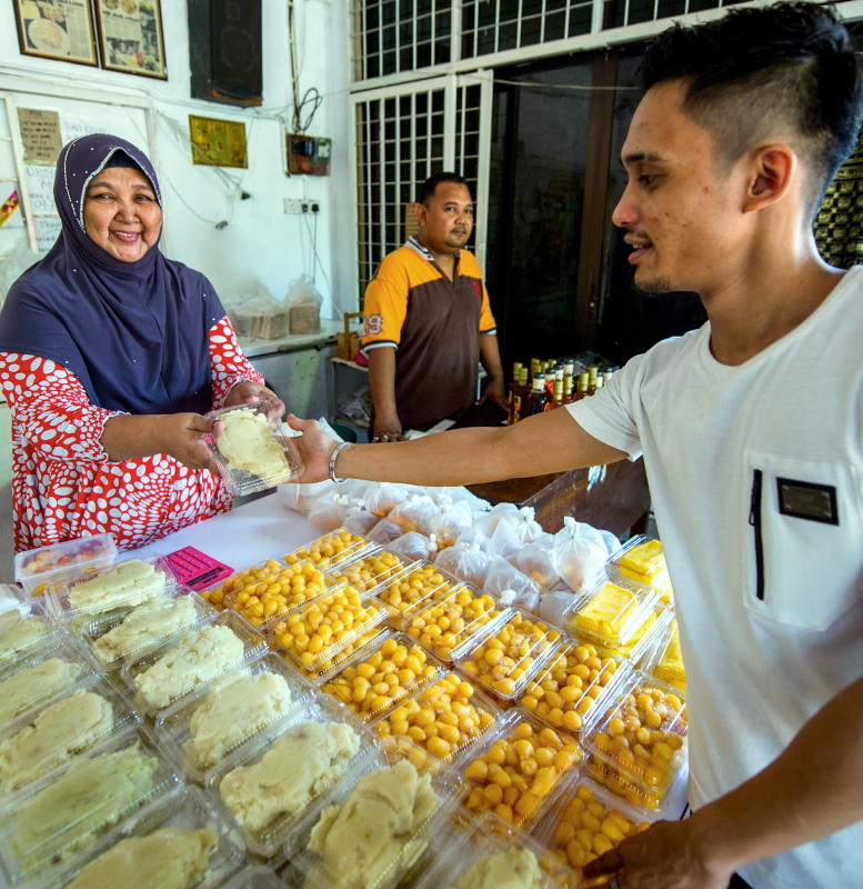 Pengusaha Kuih Tradisional Raih Pendapatan Lumayan 