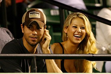 Walaupun telah lama menjalinkan hubungan cinta dengan Anna Kournikova, Enrique belum terfikir lagi tentang perkahwinan
