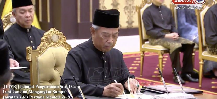 Selesai Angkat Sumpah Muhyiddin Kini Secara Rasmi Pm Ke 8 Semasa Mstar