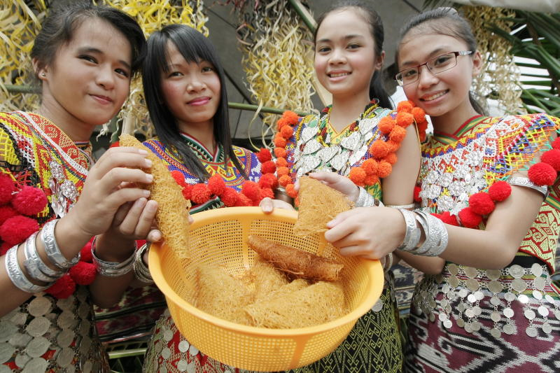 Hari gawai disambut oleh