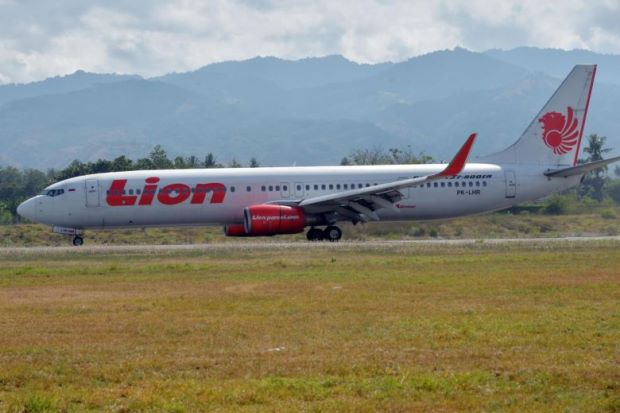 Pesawat Lion Air terhempas 13 minit sejurus berlepas dari ...