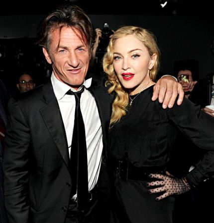 Madonna dan Sean bertemu buat pertama kali selepas bercerai 24 tahun lalu. 