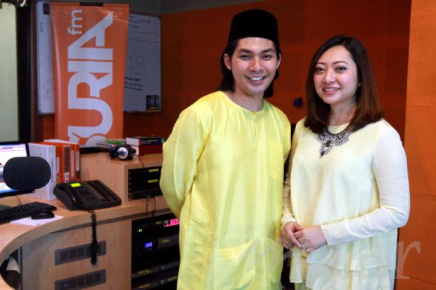 Suraya borhan suria fm