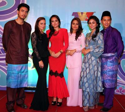 Antara selebriti yang dilantik menjadi duta Anugerah Syawal TV3