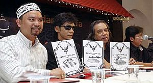 Konsert Malam Seribu Karya diteruskan tanpa Siti - Hiburan | mStar