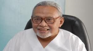  Tan Sri Ainuddin Wahid