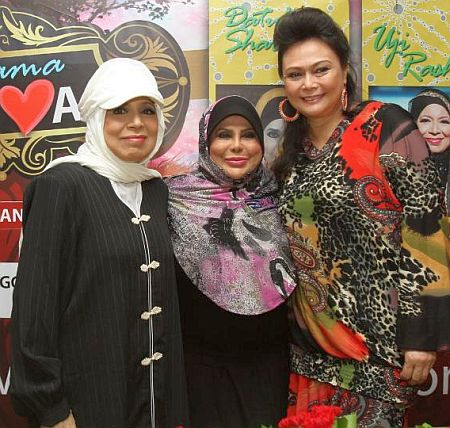 Artis yang terlibat dalam Malam Amal 3 Diva dari kiri, Uji Rashid, Sharifah Aini dan Khatijah Ibrahim.