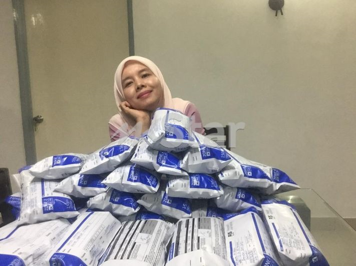 Hampir Setahun Jual Barang Di Ebay Macam Macam Order Dapat Paling Win Ramai Di Finland Nak Ubat Nyamuk Pernah Terfikir Banyak Sangat Ke Nyamuk Di Sana Viral Mstar