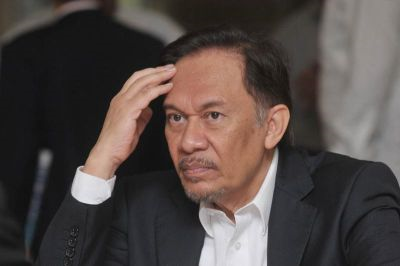 Anwar Ibrahim.