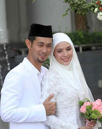 Diana Danielle Selamat Bersalin Anak Lelaki Hiburan Mstar