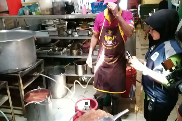 Line clear nasi kandar