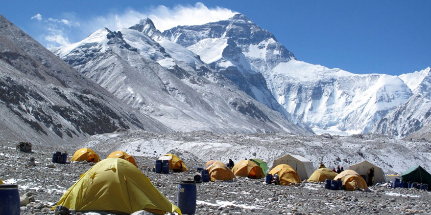 Lebih 200 Pendaki Bakal u0027Serbuu0027 Puncak Everest - Dunia  mStar