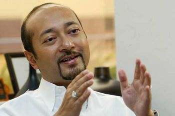 DATUK MUKHRIZ Tun Dr. Mahathir, antara bakal calon jawatan Ketua Pemuda Umno, mahu Datuk Seri Abdullah Ahmad Badawi diberikan penghormatan sebagai pemimpin agung apabila beliau bersara kelak.