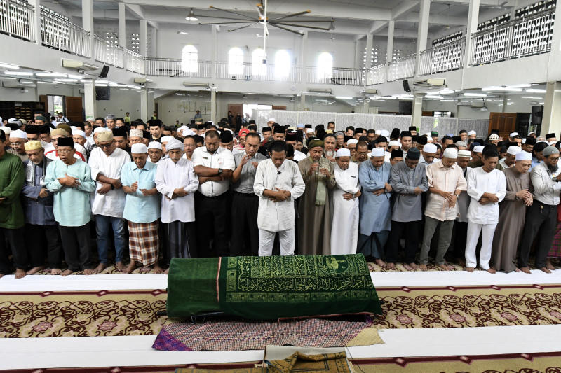 Hospital JB kecoh, wanita bunuh diri kerana A Rahman ...