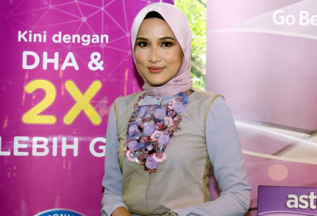 Sokongan Hanis Zalikha Untuk Diana Danielle - Hiburan  mStar