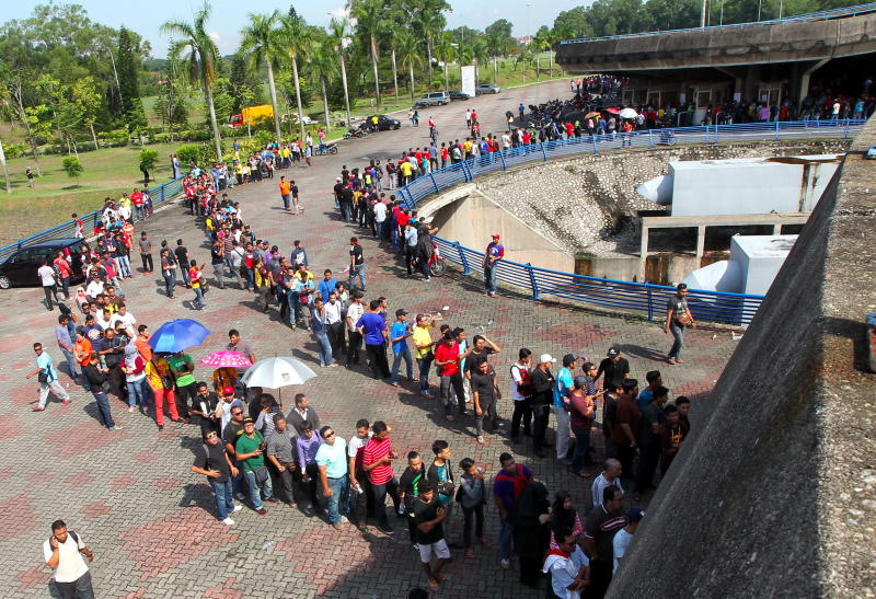 Kurang Dua Jam, Tiket Final Piala Malaysia Habis Dijual ...