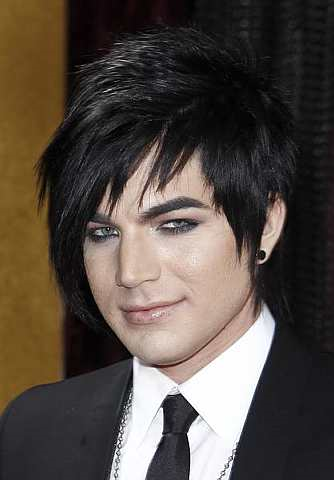 Saluran television Entertainment Tonight akan menampilkan Lambert sebagai fashion police untuk Grammy Awards 2010