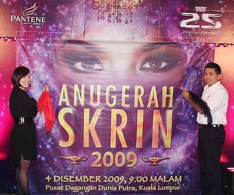 Datuk Seri Farid Ridzuan ketika menghadiri sidang media Anugerah Skrin 2009 di Bandar Sunway, Selasa lalu. -Foto THE STAR oleh RICKY LAI