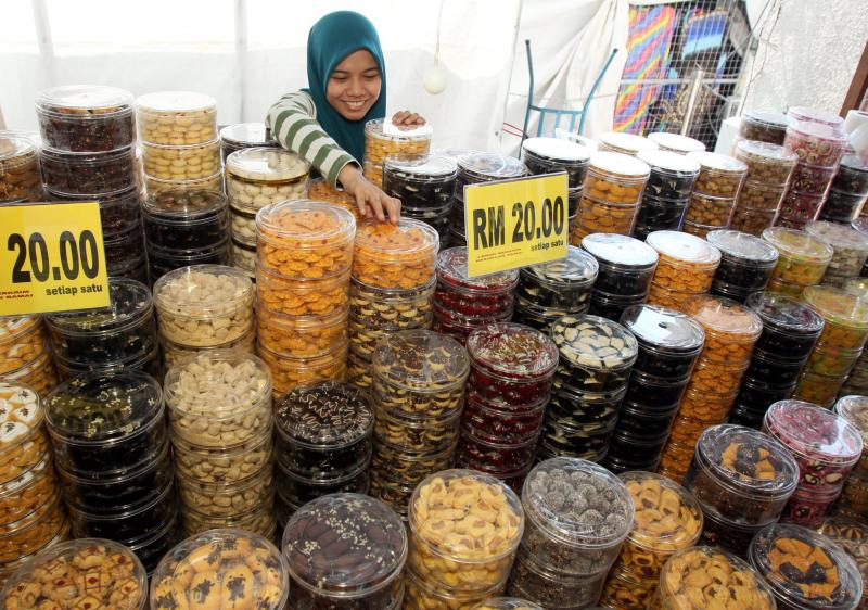 Tart Nanas Gulung Teratas Dalam Carta Biskut Raya Semasa Mstar