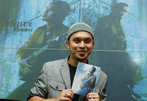 Mawi melancarkan album Idola memuatkan 15 buah lagu foto NORAFIFI EHSAN