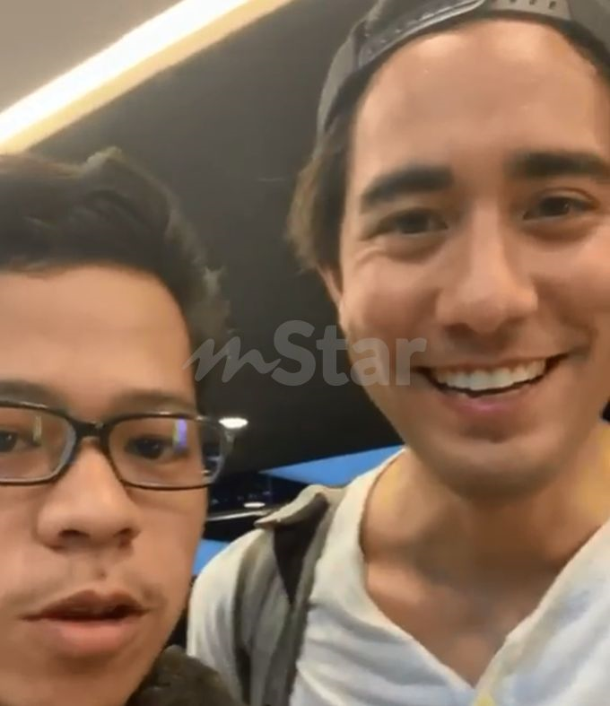 Tiada Pasport Tak Pernah Ke Luar Negara Tiba Tiba Zach King Dm Hantar Mesej Ajak Jumpa Kalau Tak Pergi Mungkin Saya Akan Menyesal Viral Mstar