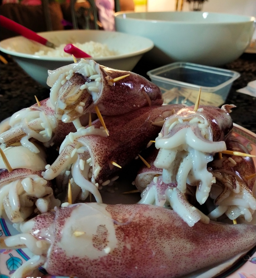 Hanya dengan 6 bahan, hidangan ketupat sotong paling lazat 