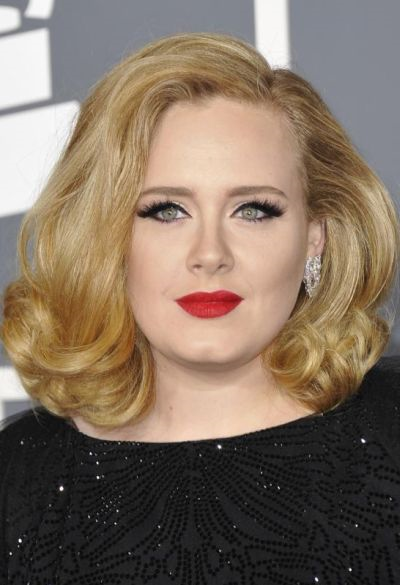 Adele Didenda RM4,800 Lewat Daftar Kelahiran Anak ...