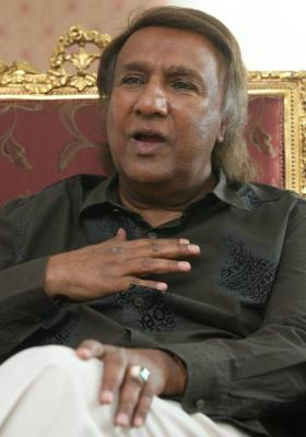 Tan Sri Kadir Sheikh Fadzir