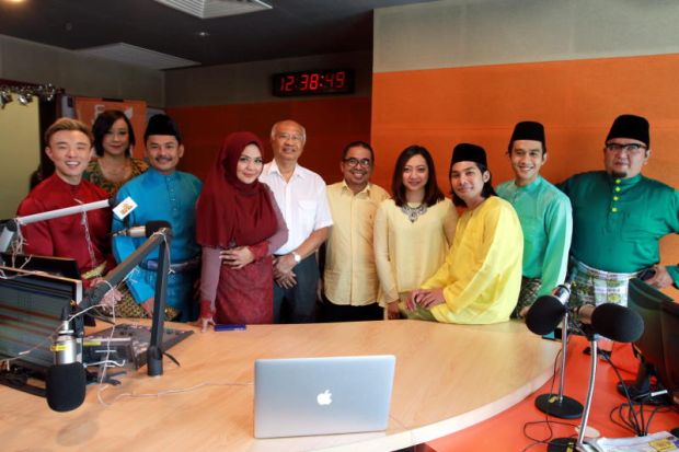 Radio suria pagi