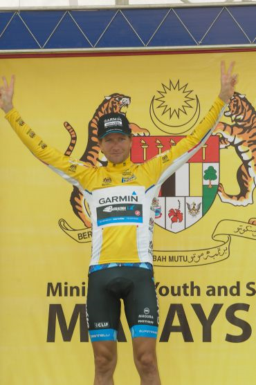 Zabriske menyarung Jersi Kuning selaku juara keseluruhan pada peringkat pertama perlumbaan Le Tour de Langkawi (LTdL) edisi ke-17, Jumaat. 