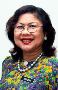  Tan Sri Rafidah Aziz