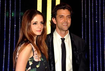 Hrithik dan isterinya Suzanne. 