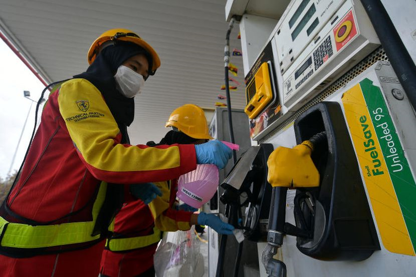 Tutup berapa pukul runcit kedai KISAH KEJAYAAN