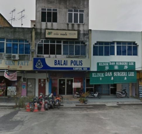 Lelaki Kurang Siuman Rempuh Balai Polis Semasa Mstar