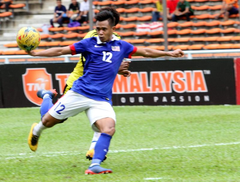 Pasukan bola sepak kebangsaan kemboja lwn pasukan bola sepak kebangsaan laos