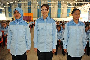 Diana seronok mengikuti latihan di Kem PLKN Princess Haliza, Sepang. 