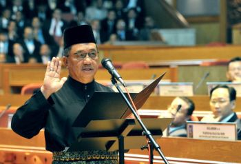 Pembangkang Pilih Lajim Sebagai Ketua Pembangkang Negeri - Semasa | mStar