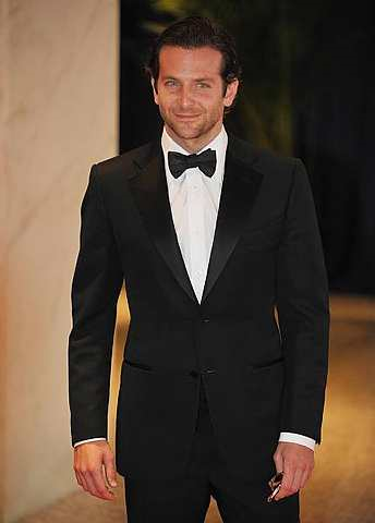 Aktor Bradley Cooper menghadiri The 2010 White House Correspondents Dinner pada 1 Mei 2010 di sebuah hotel yang terletak di Washington. - Foto AFP