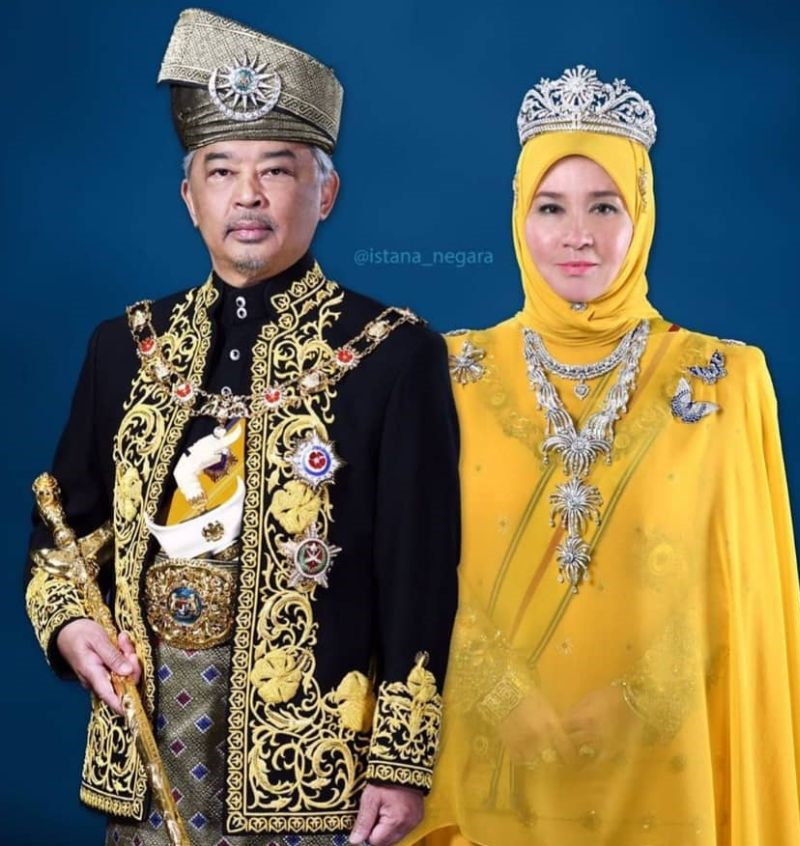 Istana Negara Persembahkan Foto Rasmi Agong Raja Permaisuri Sempena Pertabalan Semasa Mstar