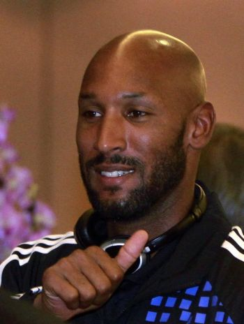 Nicolas Anelka akan memperkuat Shanghai Shenhua.