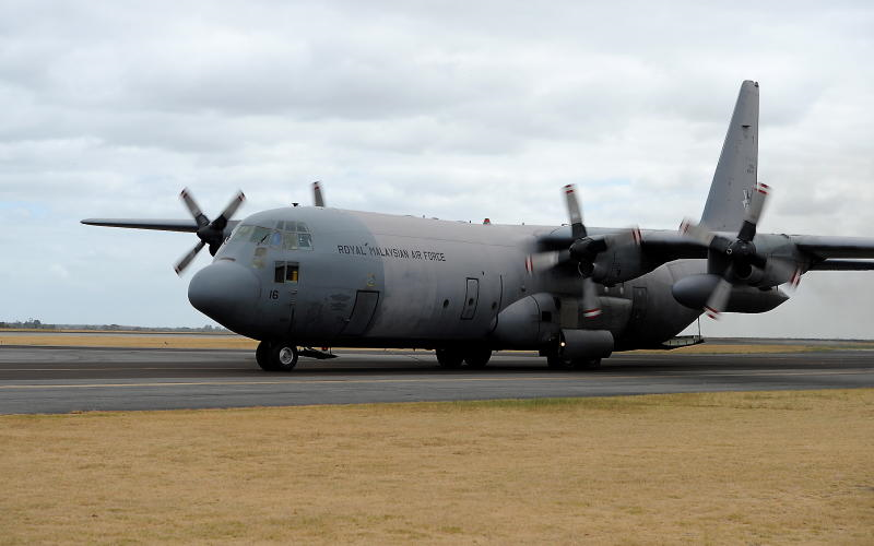 Pesawat C 130 Hercules Ketiga Tudm Tiba Di Pangkalan Pearce Semasa Mstar