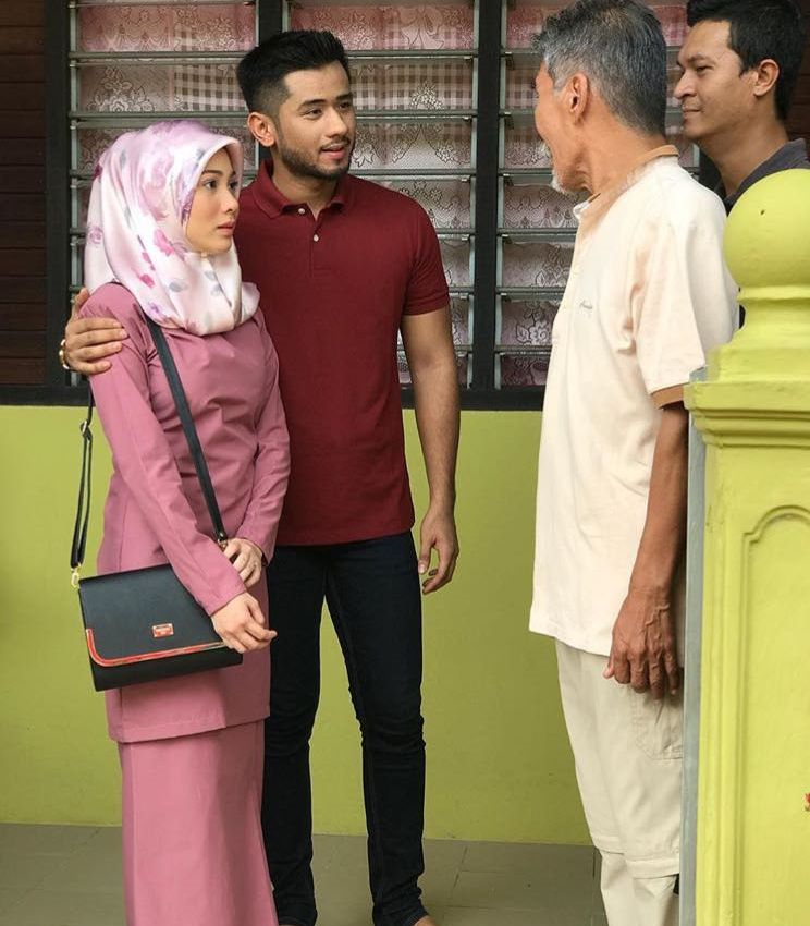 Tak Terlintas Nak Rapat Dengan Redza Rosli Elvina Mohamad Hiburan Mstar